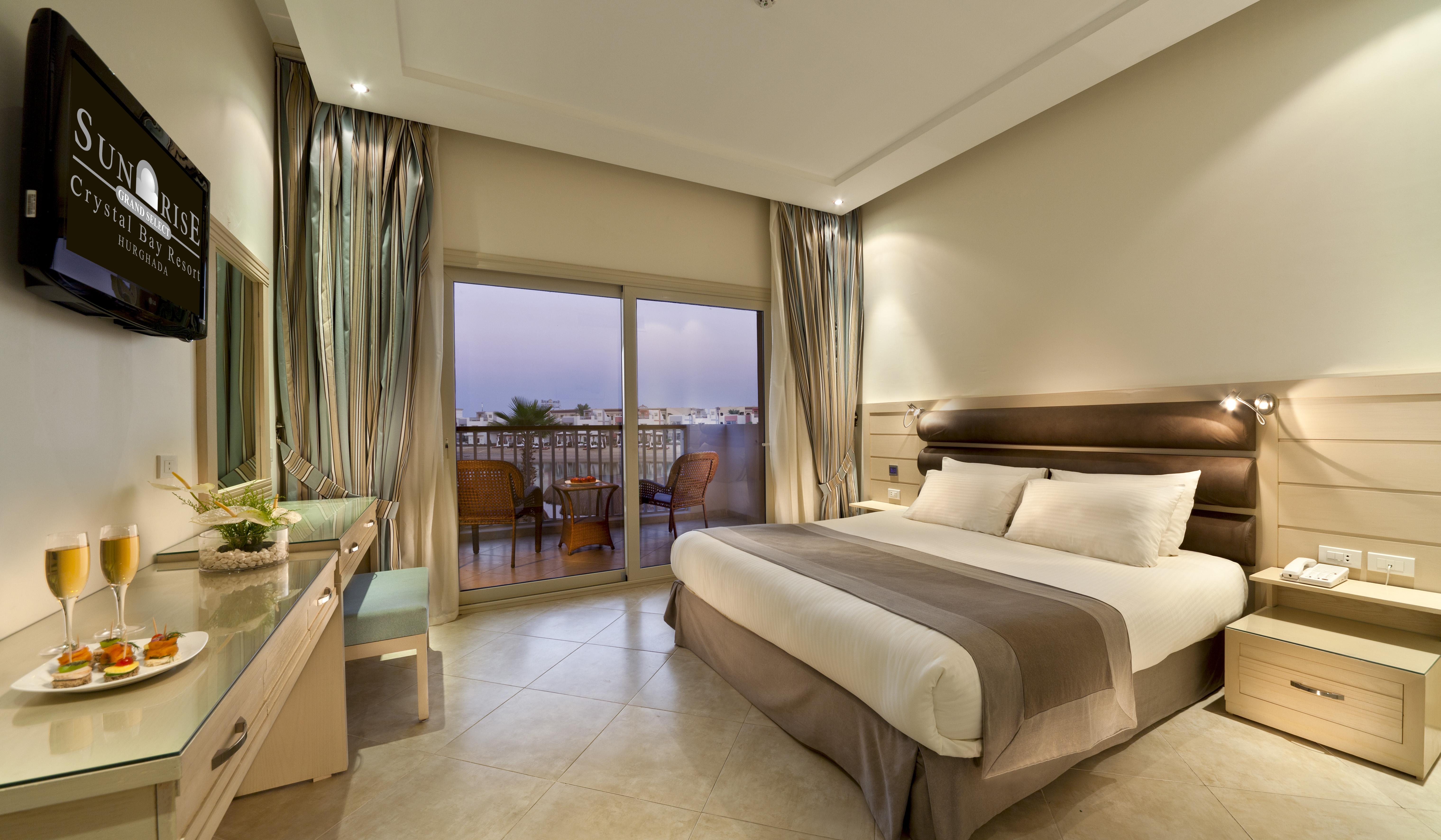 Sunrise Crystal Bay Resort -Grand Select (Adults Only) Hurghada Exterior photo Deluxe room